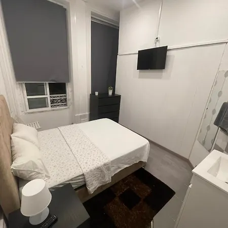 Franco Guest house *